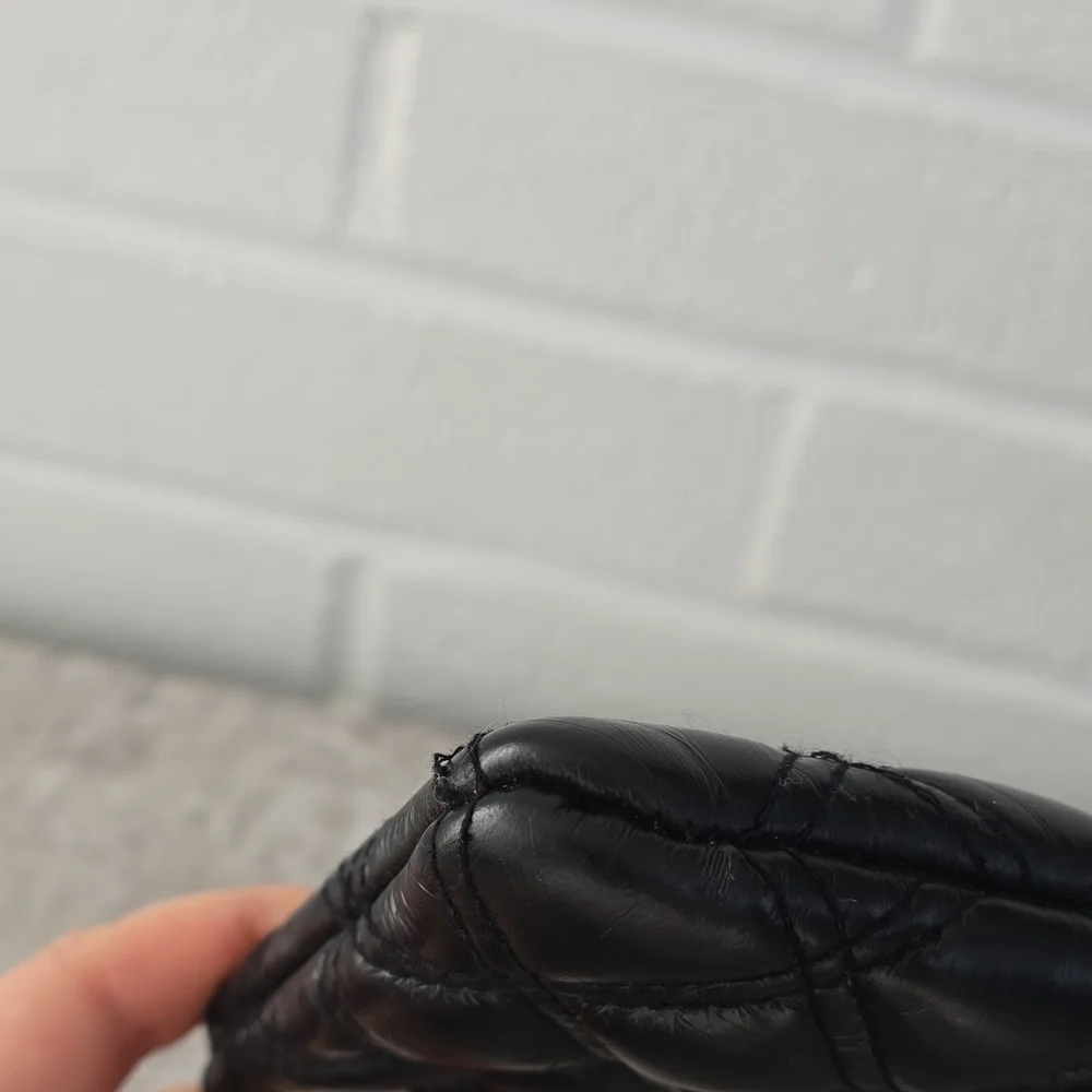 Marc Jacobs Quilted Leather Wristlet/Pouch/Wallet - Picture 7 of 13